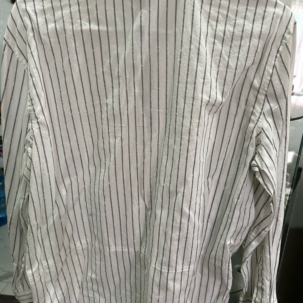 Button down shirt - Picture 3 of 4